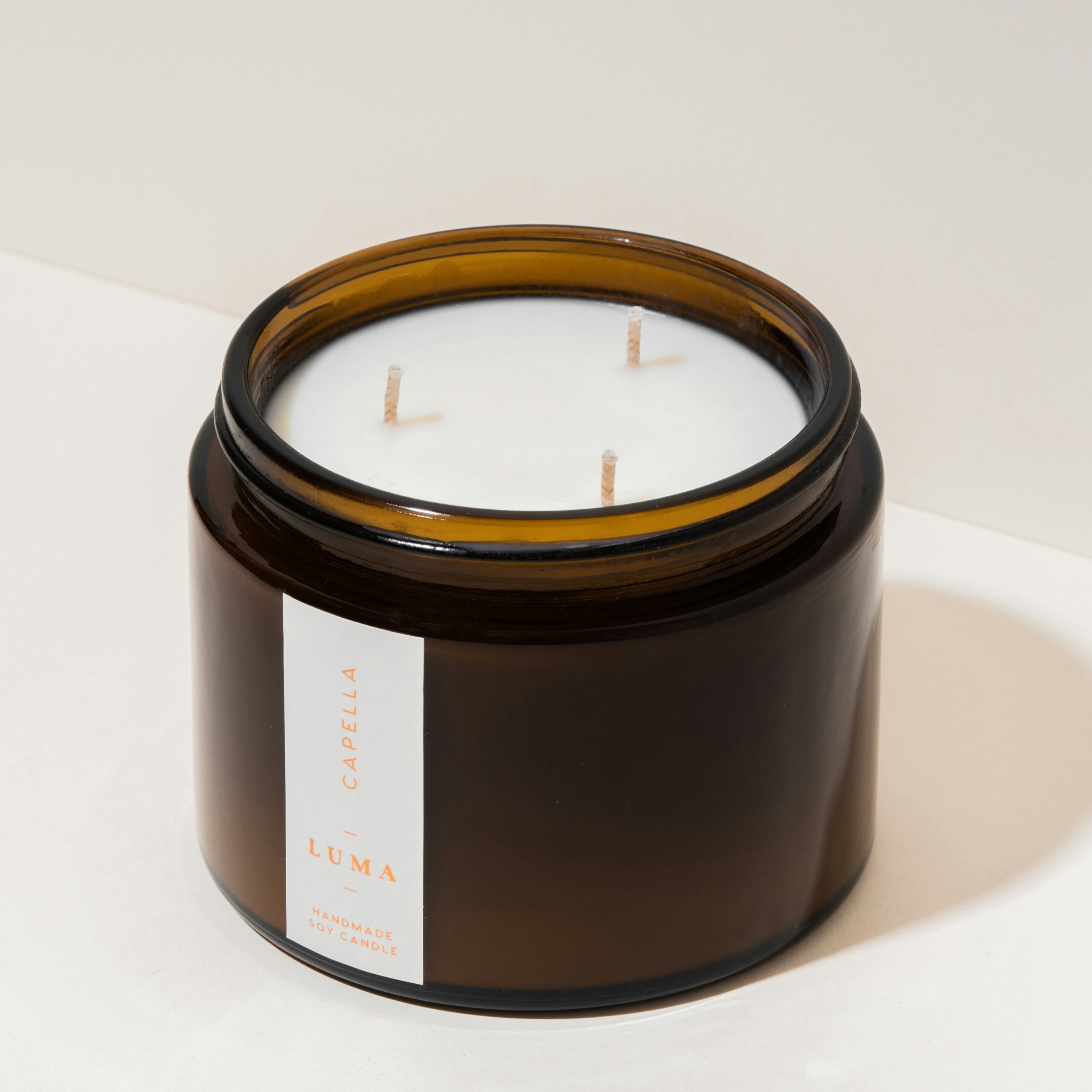luma-candles-CUK3w97pVC8-unsplash